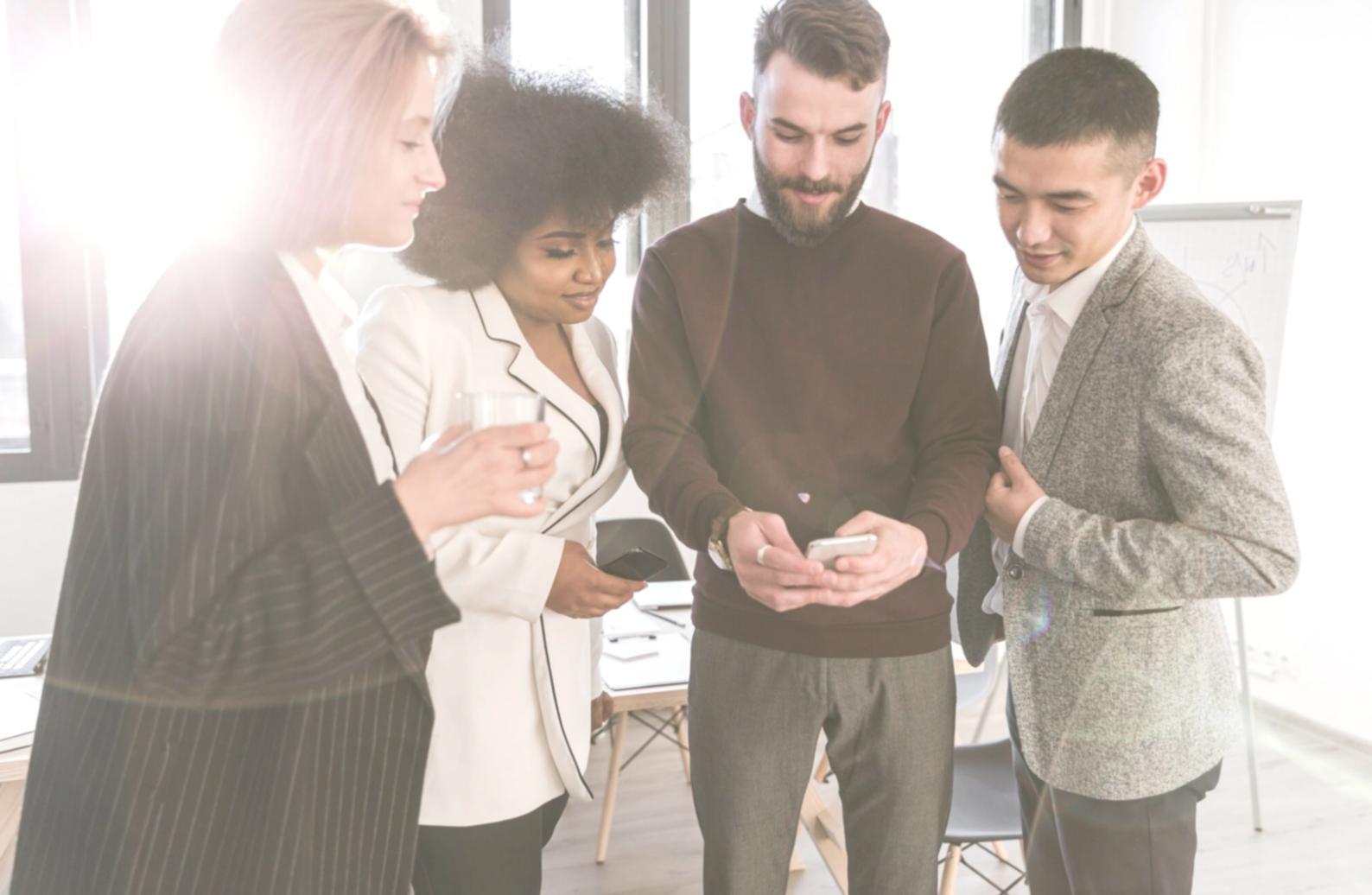 Investment analysis presentation materials